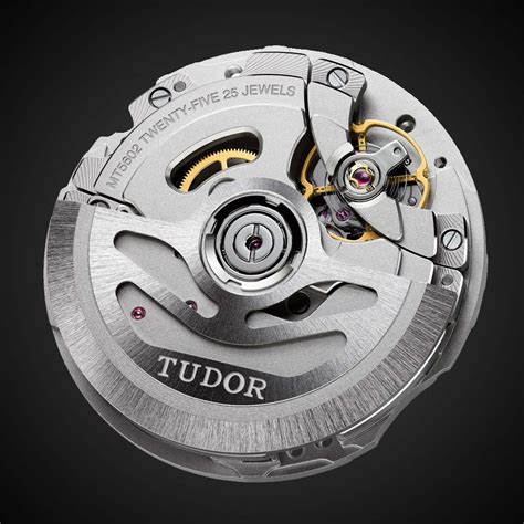 5652 tudor|tudor caliber movement.